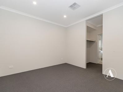 100 Dotterel  Way, East Cannington WA 6107