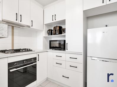 28/165 Grand Boulevard, Joondalup WA 6027