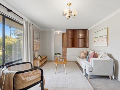 34 Mahogany Drive, Halls Head WA 6210