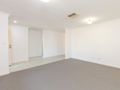 6 Liechardt Loop, Rockingham WA 6168