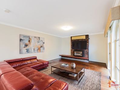 65 Hennessy Avenue, Orelia WA 6167