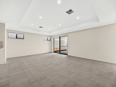 17 Wisdom Close, Yanchep WA 6035