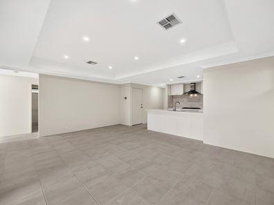 17 Wisdom Close, Yanchep WA 6035