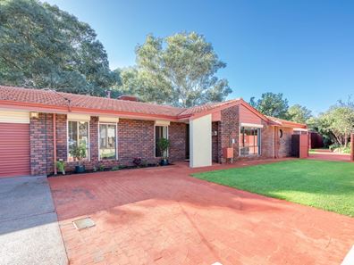 5 Curlew Court, Kelmscott WA 6111