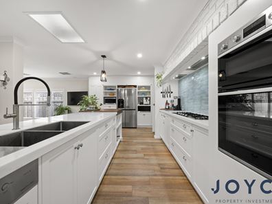 39 Cornfield Place, Hillarys WA 6025