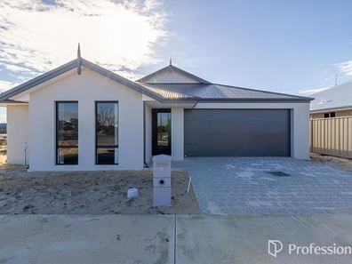 81 Sangria Boulevard, Southern River WA 6110