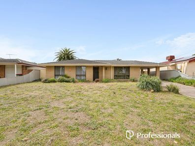 24 Calliandra Way, Forrestfield WA 6058