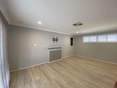 8 Ackworth Crescent, Warwick WA 6024