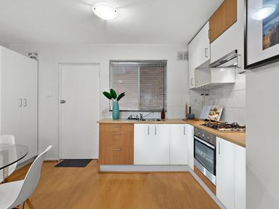 1/180 Holland Street, Fremantle WA 6160