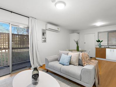 1/180 Holland Street, Fremantle WA 6160