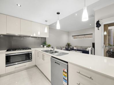 14B Cobham Avenue, Nollamara WA 6061