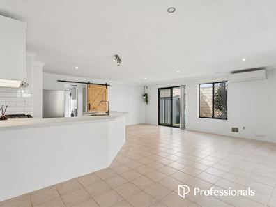 35 Berrigan Street, Nollamara WA 6061
