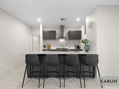 11 Cinnabar Way, Treeby WA 6164