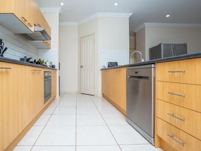 7 Snappy Gum Way, South Hedland WA 6722