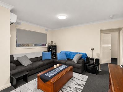 6/40 Reynolds  Way, Withers WA 6230