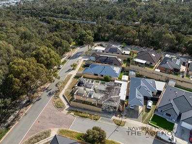 42 Cheltenham Loop, Bertram WA 6167