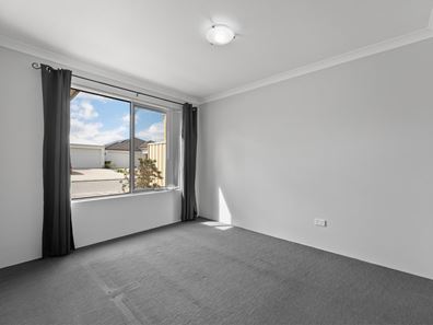 27 Lazuli Rise, Wellard WA 6170