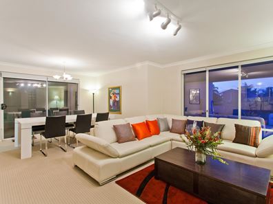 10 Matsen Close, Booragoon WA 6154