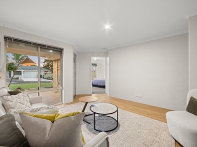 12 Ranunculus Court, Beeliar WA 6164
