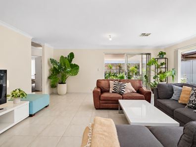 14 Leeway Loop, Alkimos WA 6038