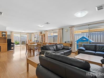 14 Flynn Street, Canning Vale WA 6155
