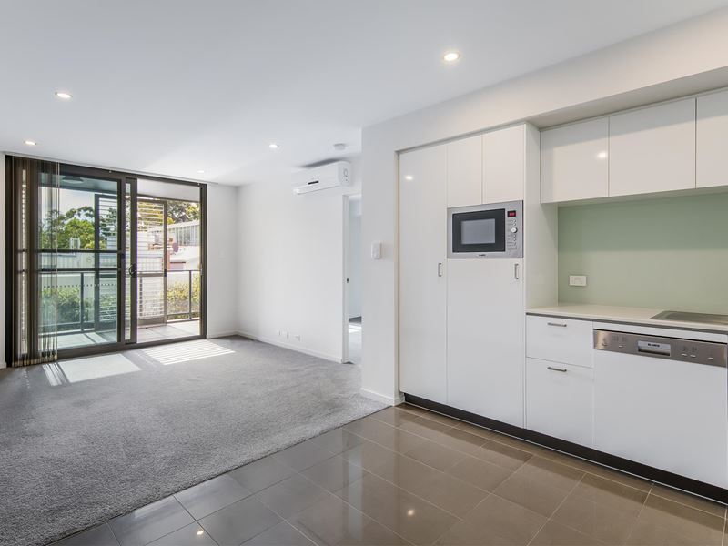 72/172 Railway Parade, West Leederville WA 6007