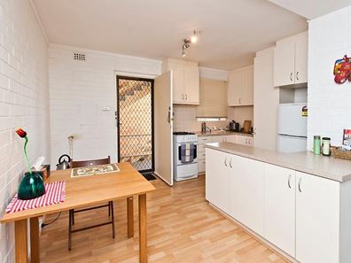 15/70-72 Broadway, Crawley WA 6009