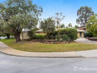23 Sandon Road, Thornlie WA 6108