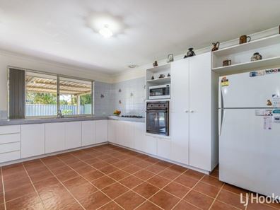 27 Aster Court, Thornlie WA 6108