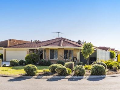 20 Inverness Court, Cooloongup WA 6168