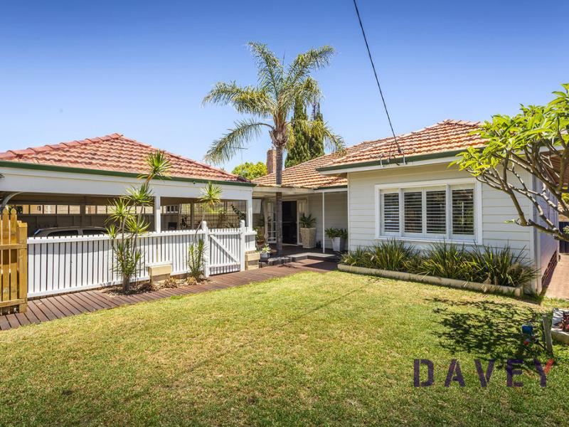 111b Burniston Street Scarborough Wa 6019 3 Bedroom House