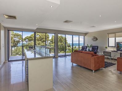 7/59 Rockingham Beach Road, Rockingham WA 6168