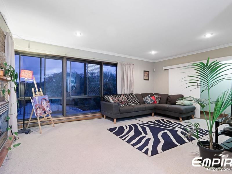 3 Hereford Place, Spearwood WA 6163