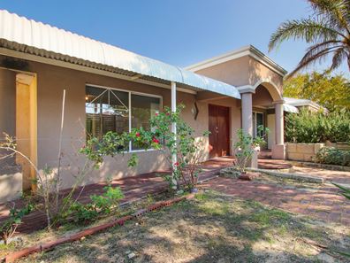 23 Rockdale Pass, Landsdale WA 6065