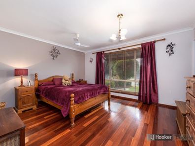 3 Hollingsworth Way, Leeming WA 6149