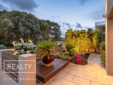 10 Mallorca Avenue, Hillarys WA 6025