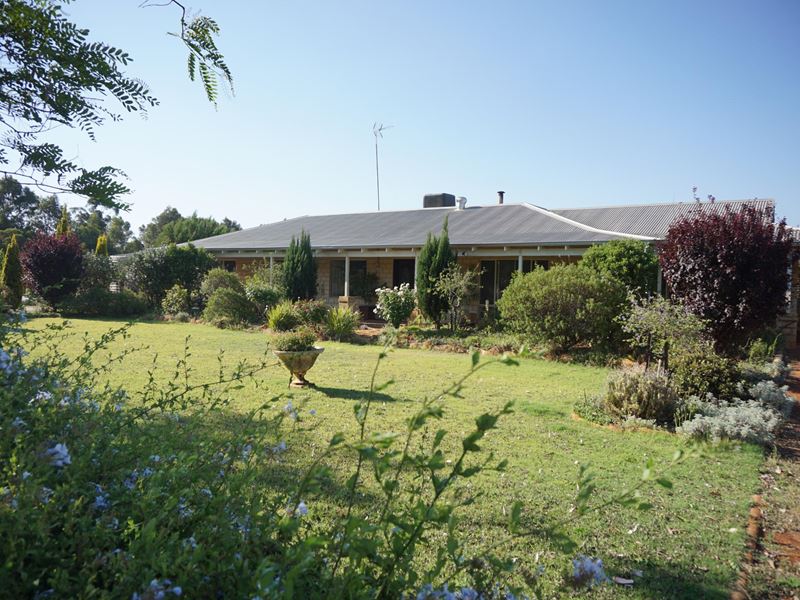 14 Kooringal Vale, Dandaragan