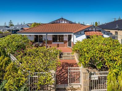 6 Mulgrave Loop, Mindarie WA 6030