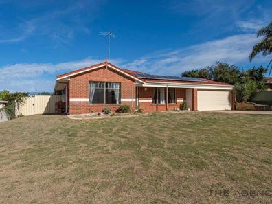14 Satinash Retreat, Halls Head WA 6210