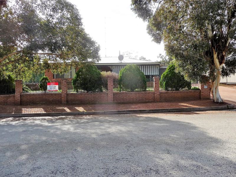 38 Suburban Road, York