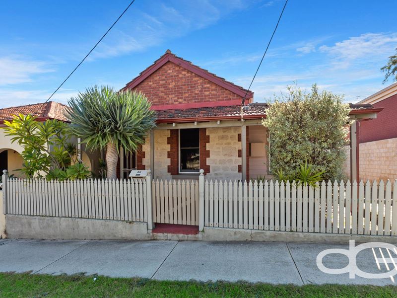 36 Lefroy Road, Beaconsfield