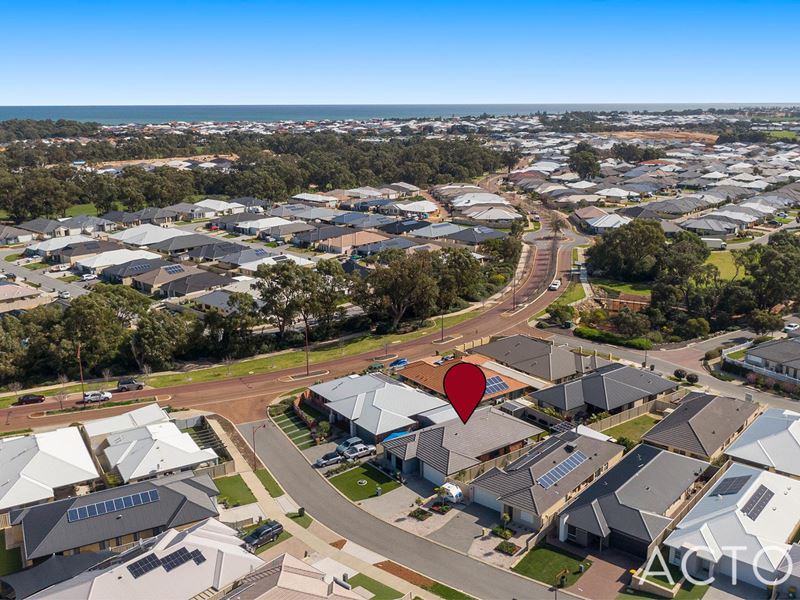 3 Dearwood Glade, Meadow Springs