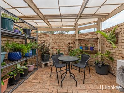 14B Honeyeater Glade, Huntingdale WA 6110