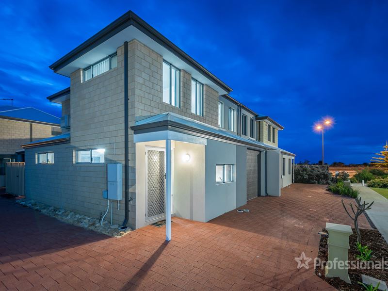 2/41 Windermere Chase, Butler