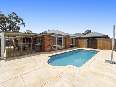 60 Lemon Gum Drive, Baldivis WA 6171