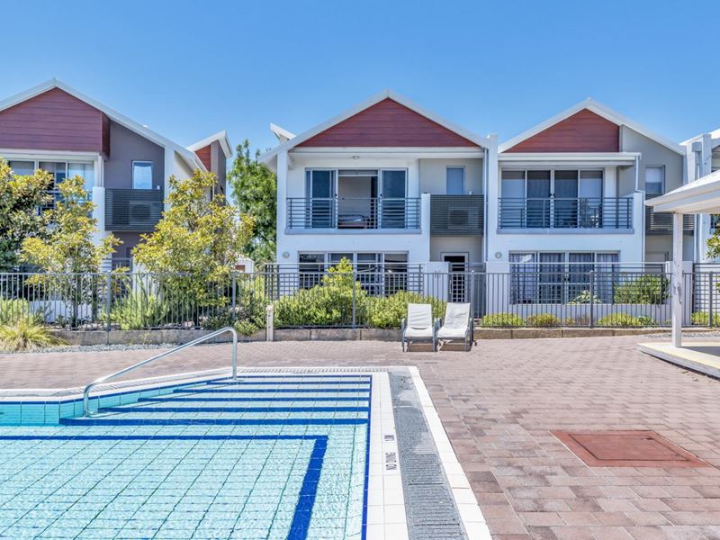 16/5 Bower Drive, Erskine