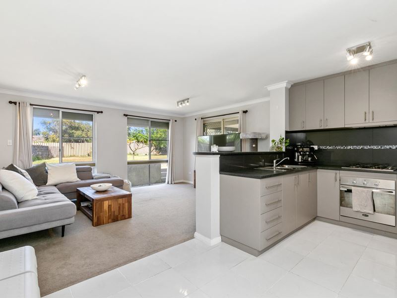 64 Channel Drive, Heathridge