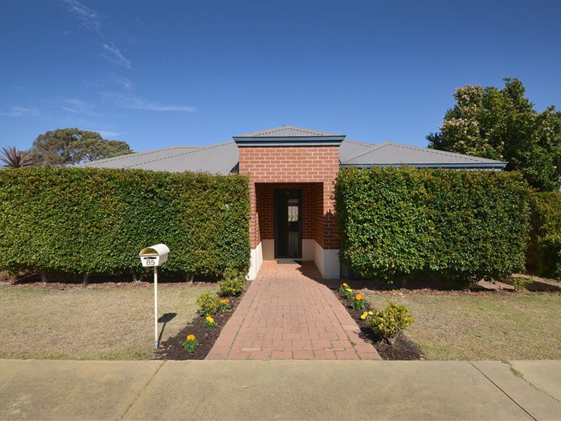 85 Observatory Drive, Clarkson