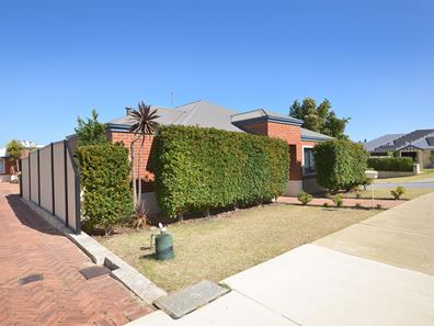 85 Observatory Drive, Clarkson WA 6030