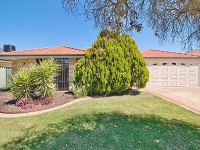 17 Baltimore Gardens, Port Kennedy WA 6172
